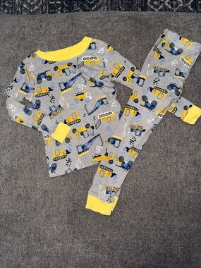 wonder nation Gray Construction Vehicles Pajama Set with Yellow Trim